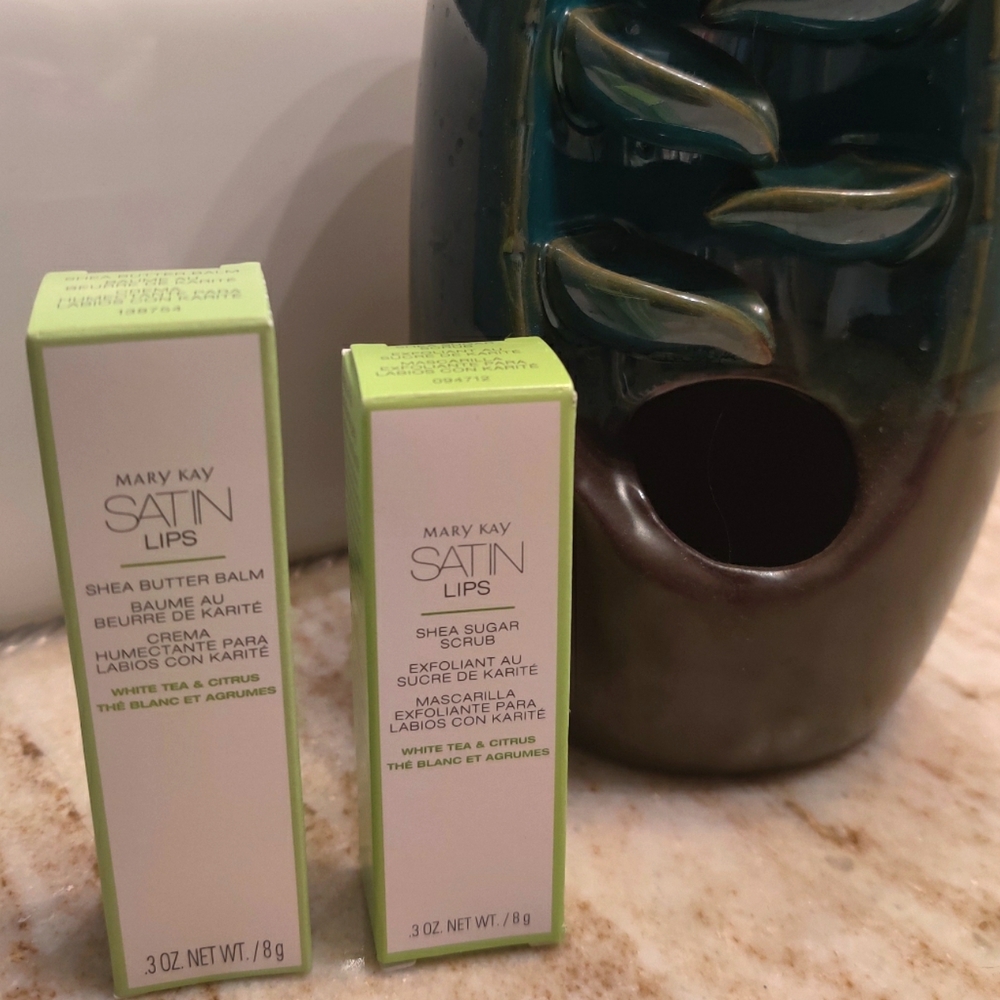 MK Satin Lips set